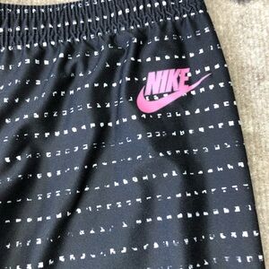 Nike girls Aop tight-sail/black/hyper pink